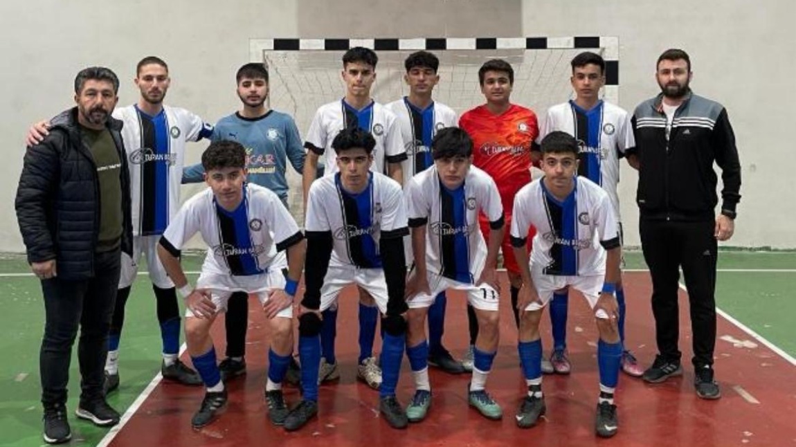 Futsal Takımımız il ikincisi 